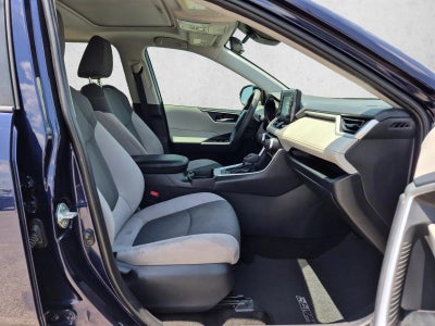 2019 Toyota RAV4 XLE FWD (GS)