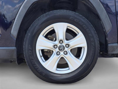 2019 Toyota RAV4 XLE FWD (GS)
