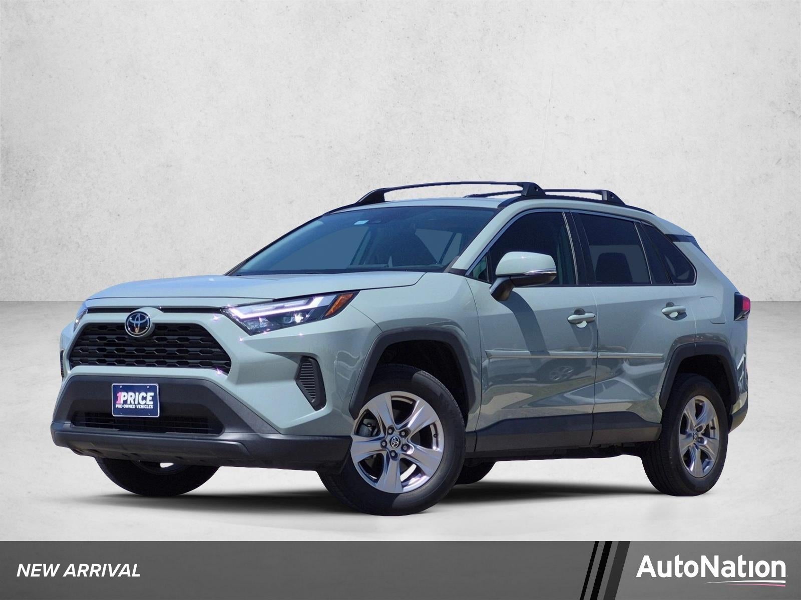 2022 Toyota RAV4 XLE FWD (Natl)