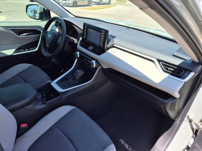 2022 Toyota RAV4 XLE FWD (Natl)