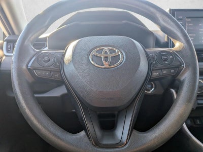 2021 Toyota RAV4 XLE FWD (GS)