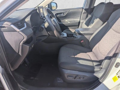 2021 Toyota RAV4 XLE FWD (GS)