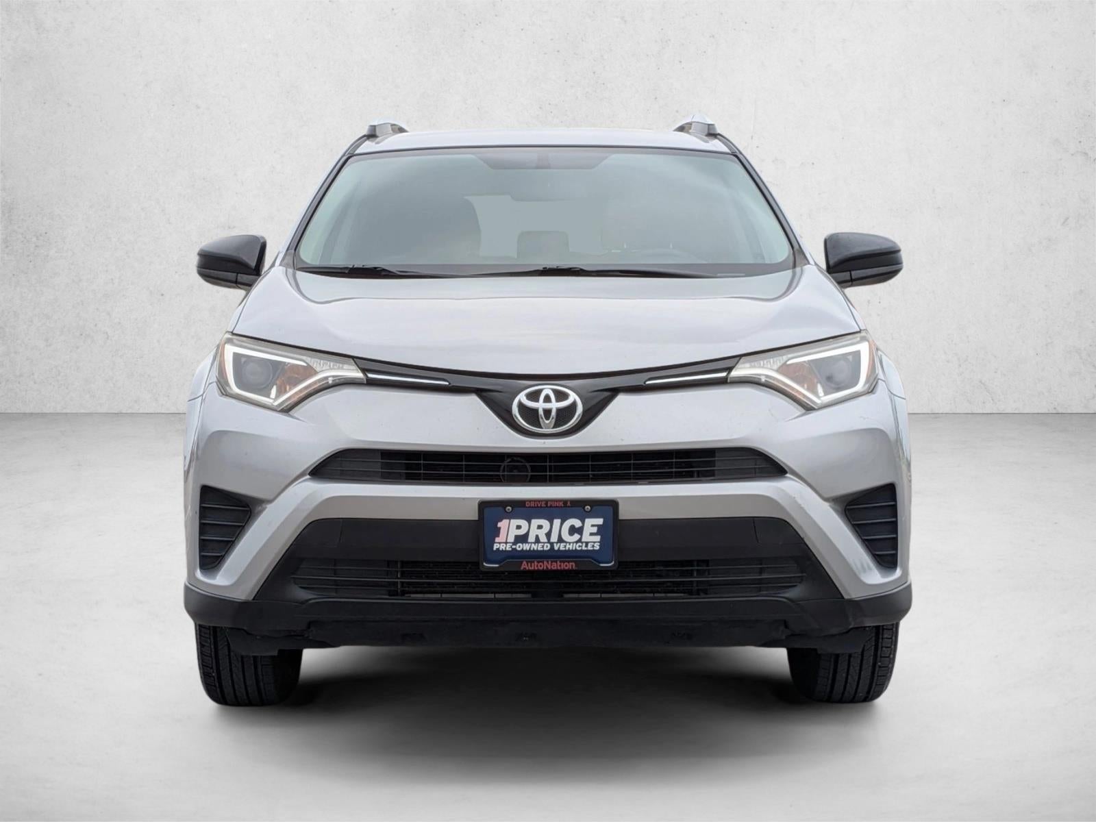 2016 Toyota RAV4 FWD 4dr LE (GS)