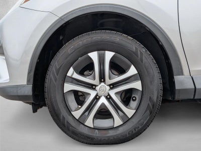 2016 Toyota RAV4 FWD 4dr LE (GS)