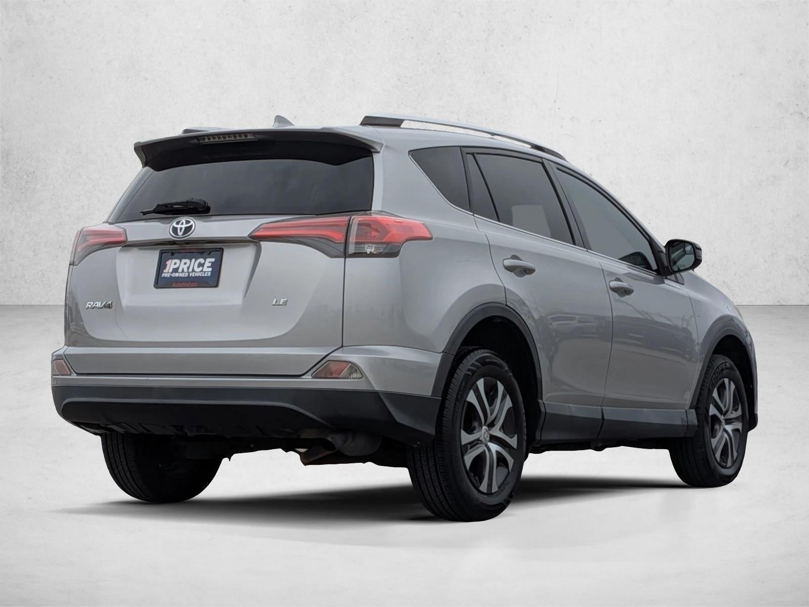 2016 Toyota RAV4 FWD 4dr LE (GS)