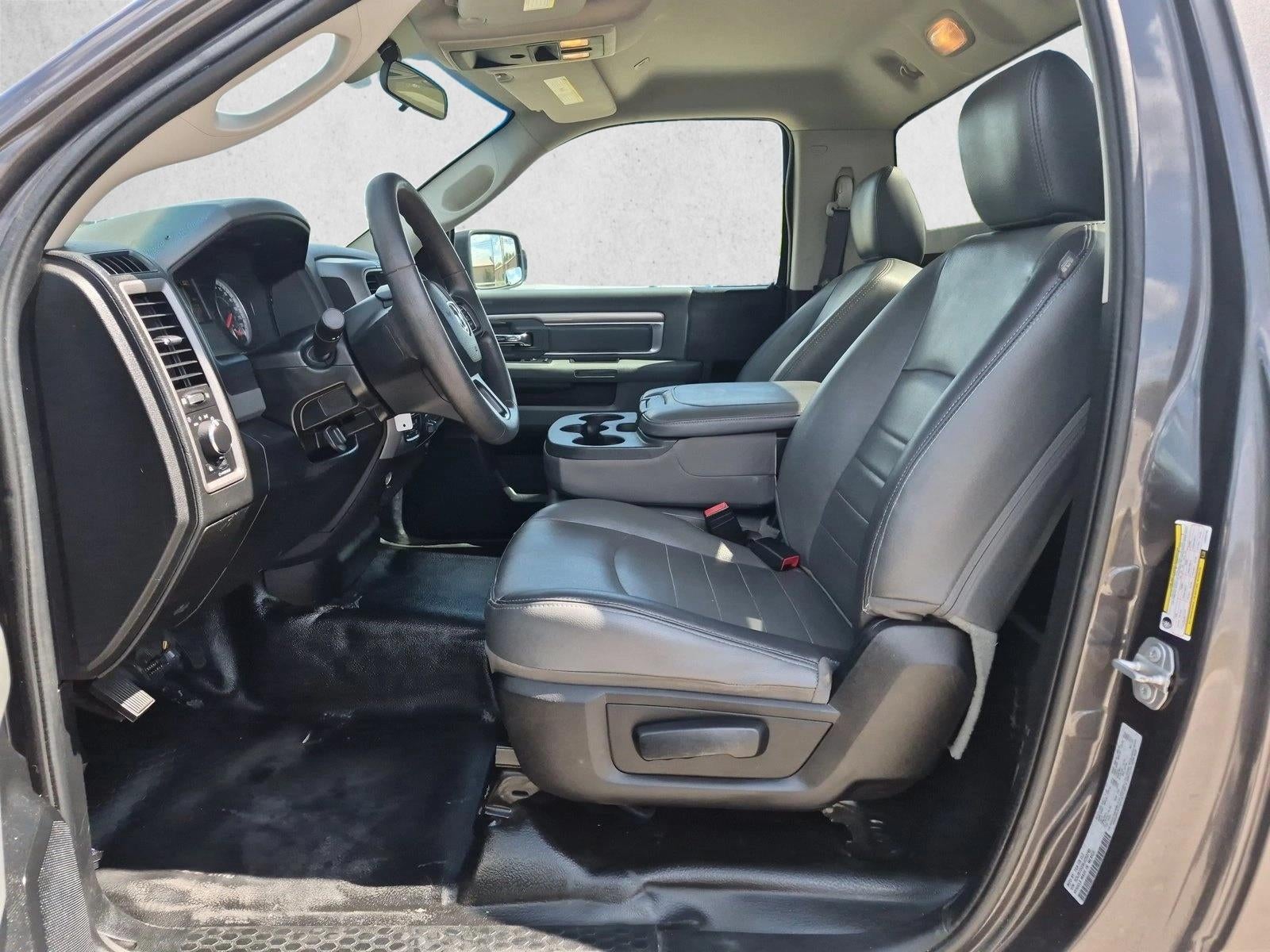 2020 RAM 1500 Classic Tradesman 4x4 Reg Cab 8' Box