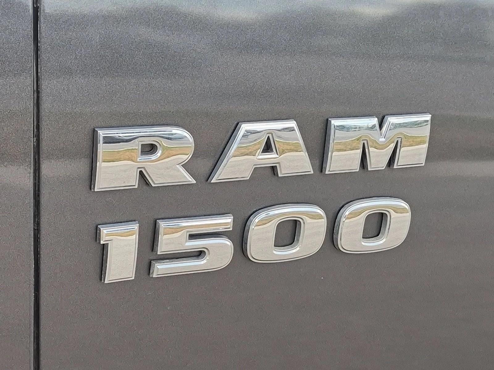 2020 RAM 1500 Classic Tradesman 4x4 Reg Cab 8' Box