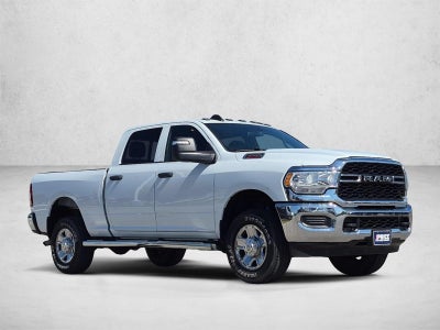 2023 RAM 2500 Tradesman 4x4 Crew Cab 6'4" Box