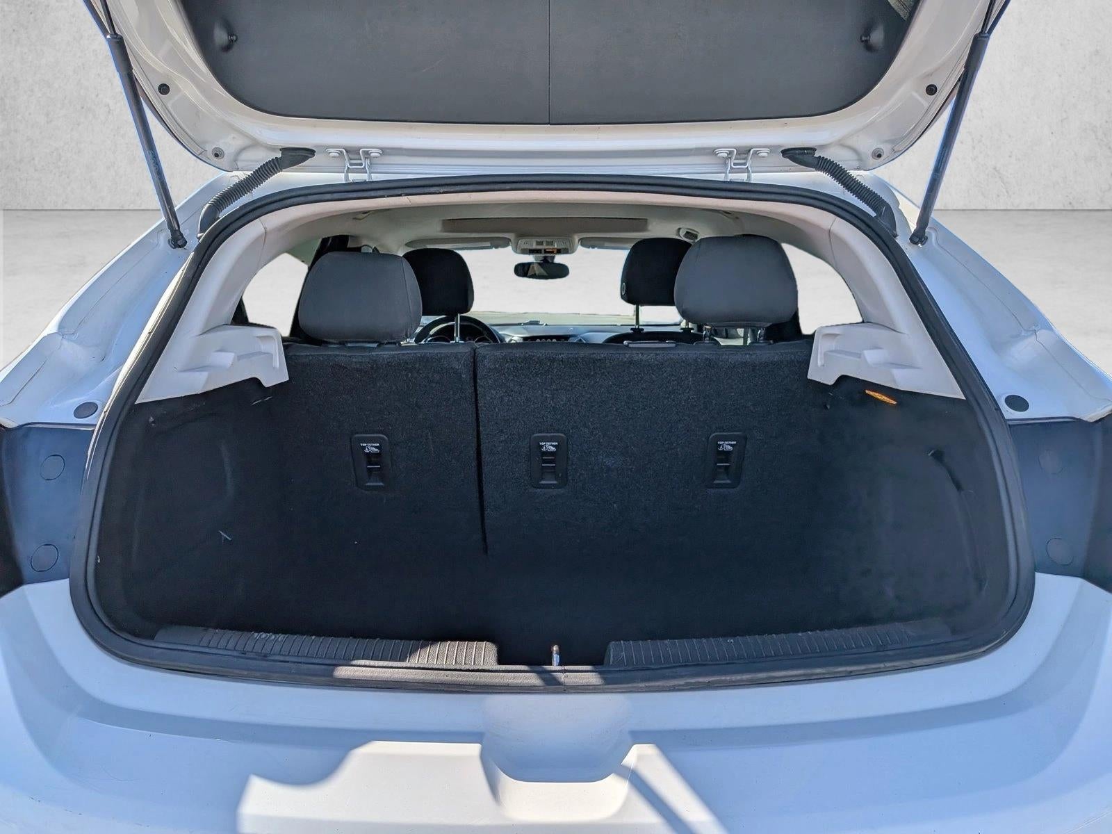 2017 Chevrolet Cruze Hatchback LT (Automatic)