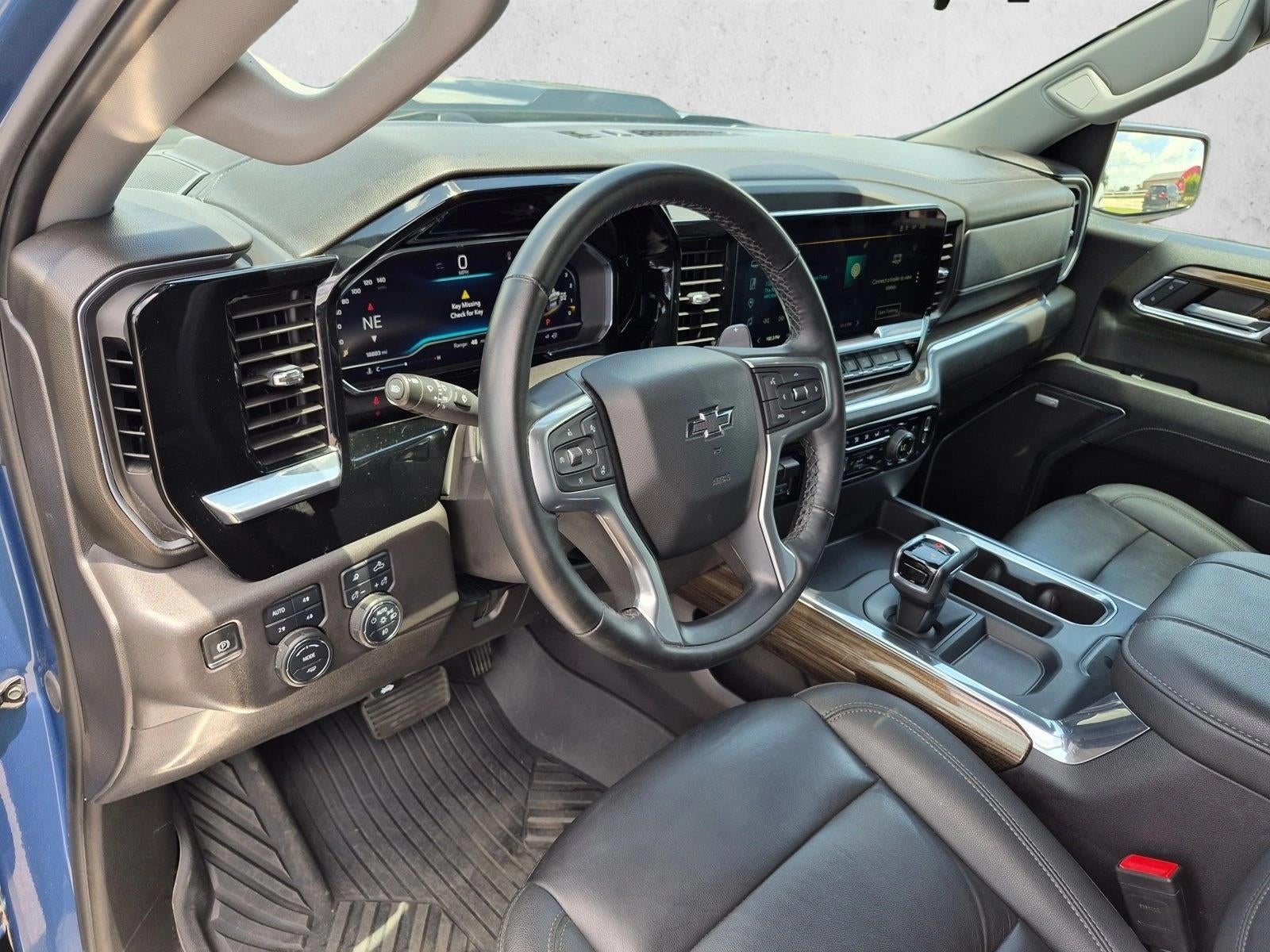 2024 Chevrolet Silverado 1500 Crew Cab Short Box 4-Wheel Drive LT Trail Boss
