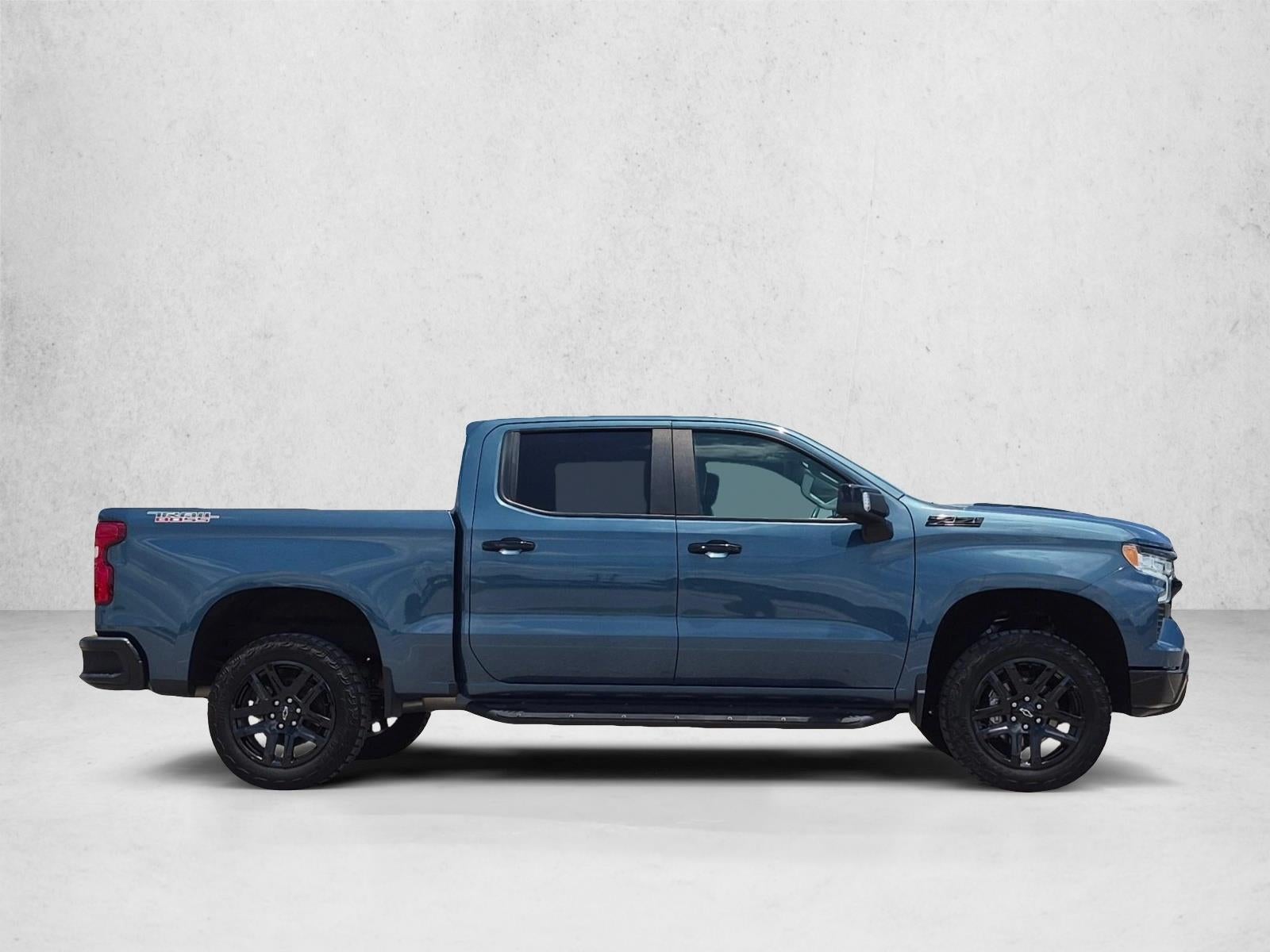 2024 Chevrolet Silverado 1500 Crew Cab Short Box 4-Wheel Drive LT Trail Boss