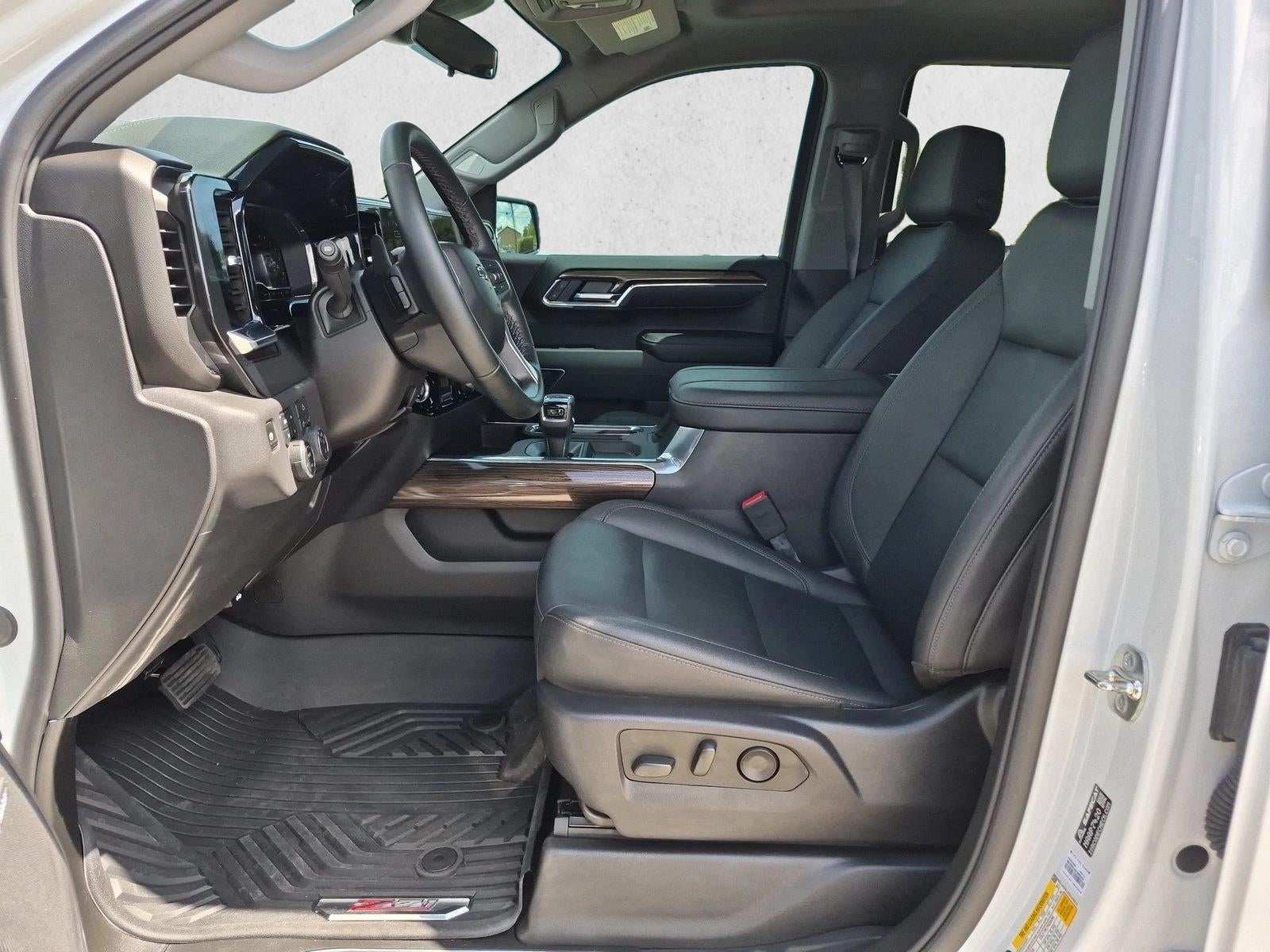2025 Chevrolet Silverado 1500 Crew Cab Short Box 4-Wheel Drive LT Trail Boss