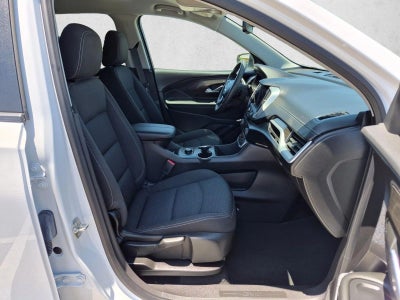 2024 GMC Terrain FWD 4dr SLE