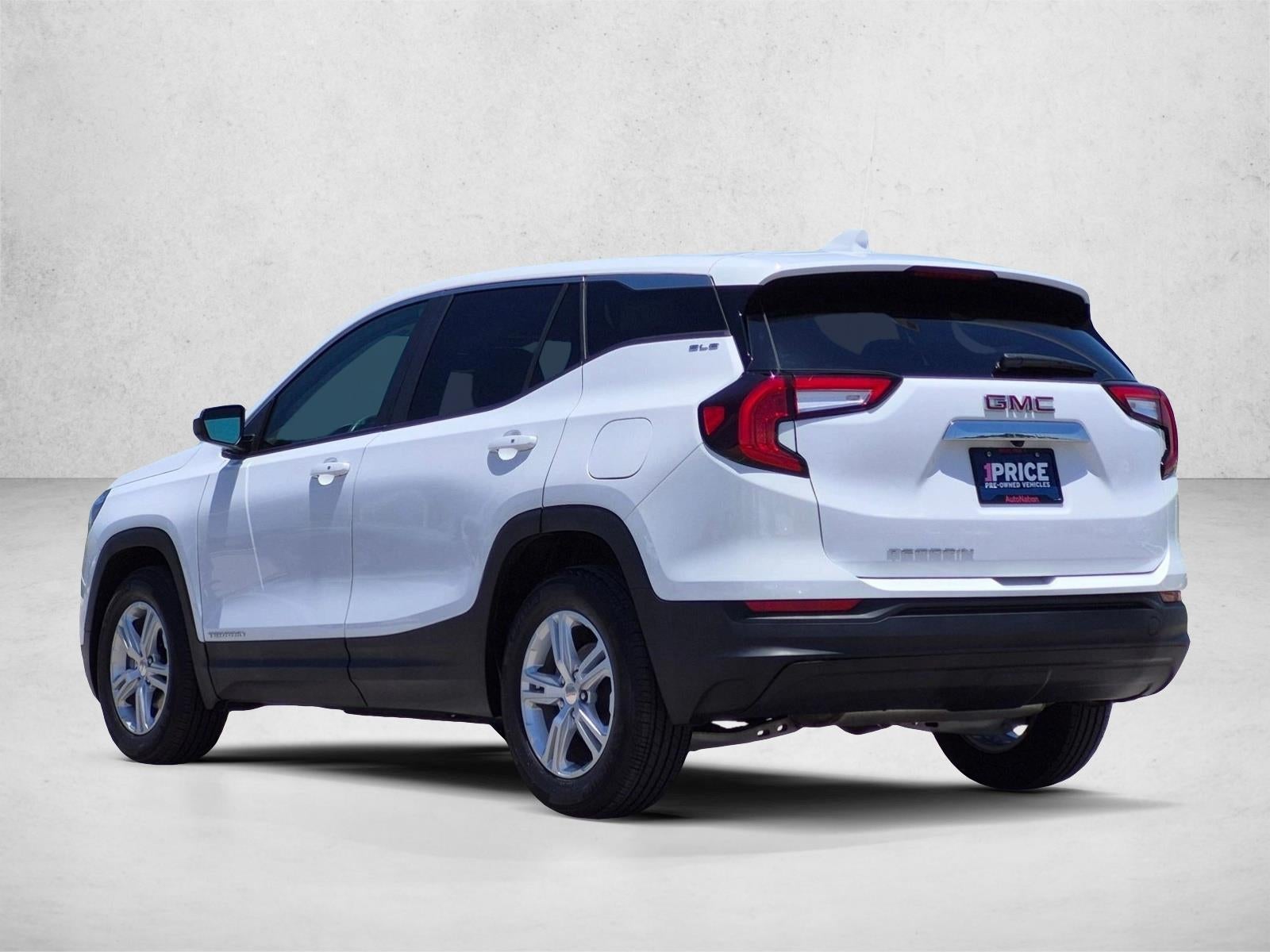 2024 GMC Terrain FWD 4dr SLE