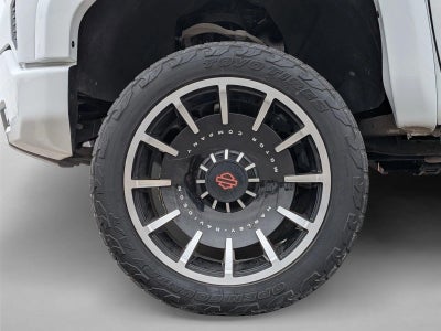 2022 GMC Sierra 1500 Crew Cab Short Box 4-Wheel Drive AT4