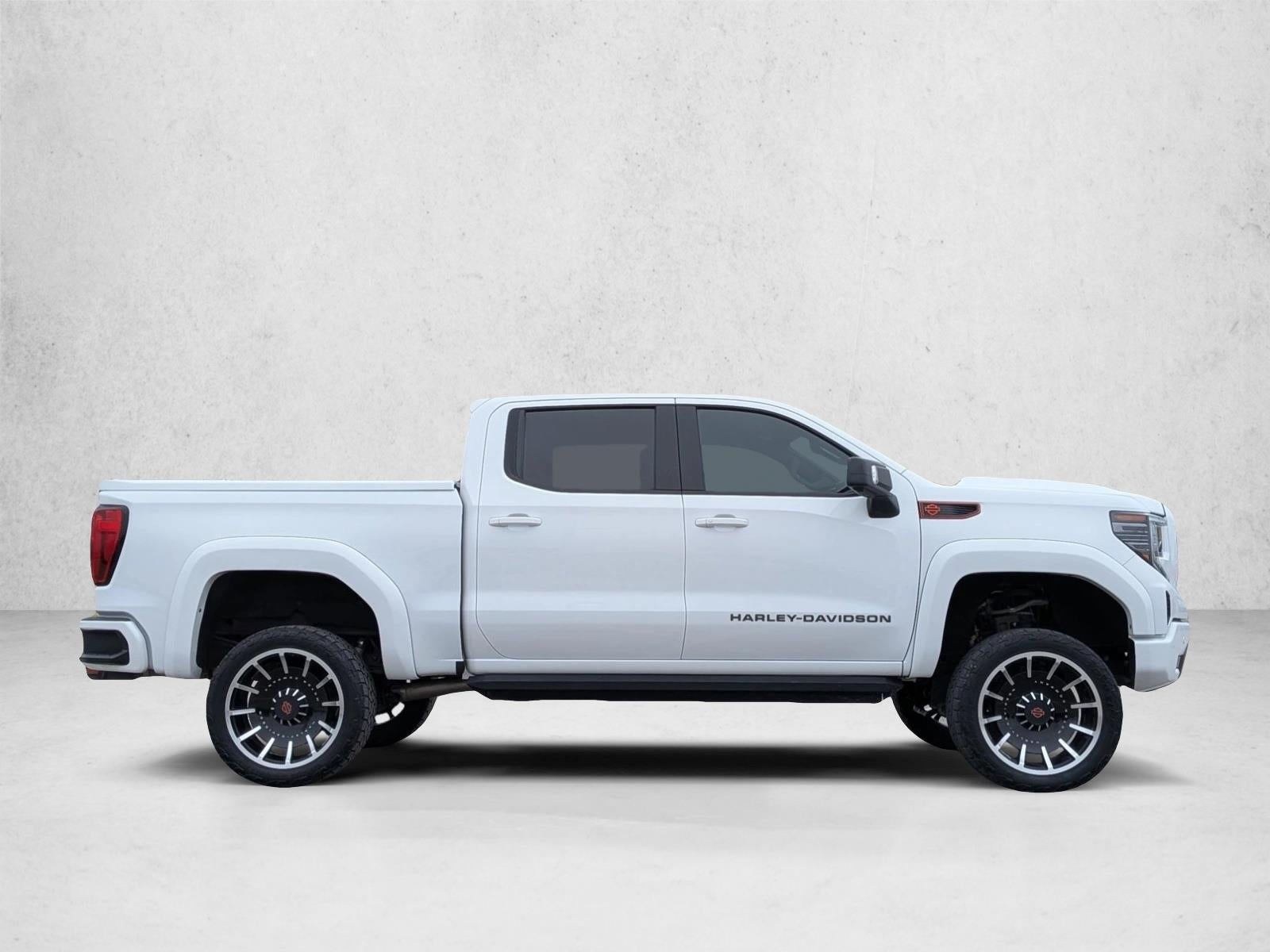 2022 GMC Sierra 1500 Crew Cab Short Box 4-Wheel Drive AT4