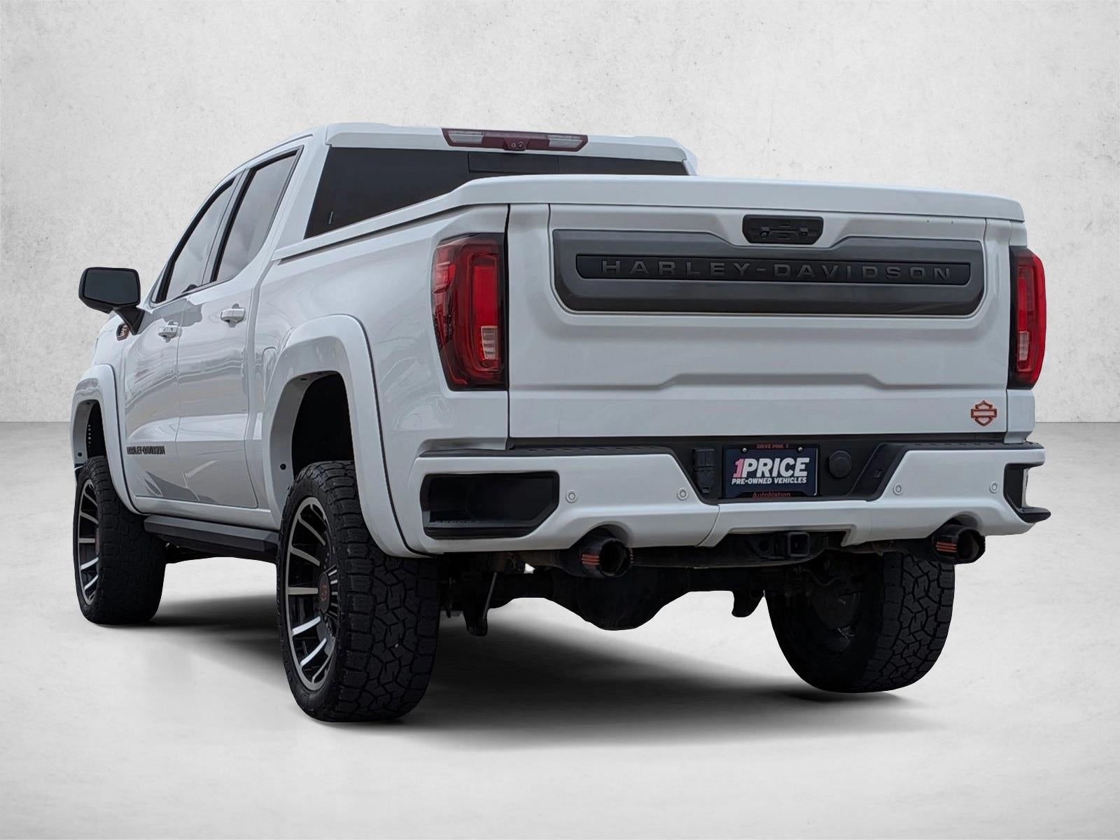 2022 GMC Sierra 1500 Crew Cab Short Box 4-Wheel Drive AT4