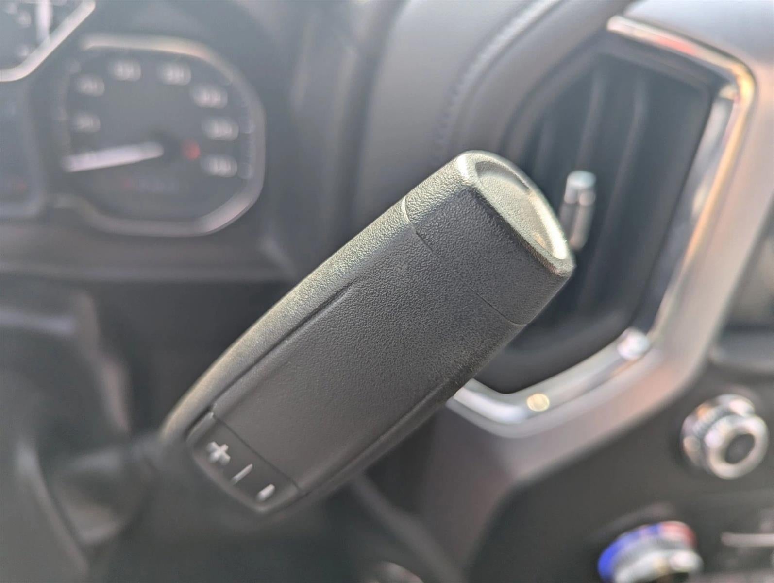 2020 GMC Sierra 1500 Crew Cab Short Box 4-Wheel Drive SLT