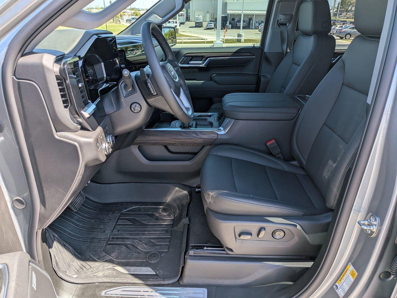 2026 GMC Sierra 1500 Crew Cab Short Box 4-Wheel Drive SLT