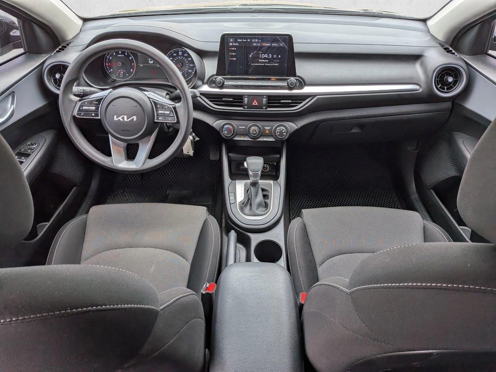 2023 Kia Forte LX IVT