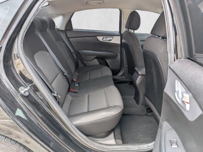 2023 Kia Forte LX IVT