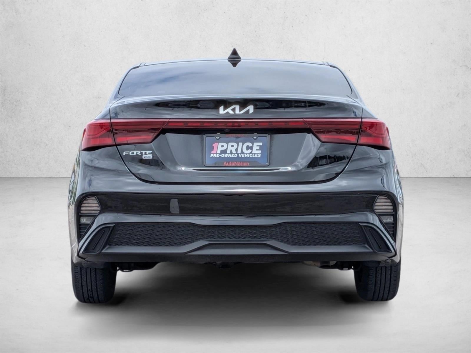 2023 Kia Forte LX IVT