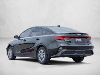 2023 Kia Forte LX IVT