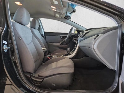 2025 Nissan Sentra SV CVT
