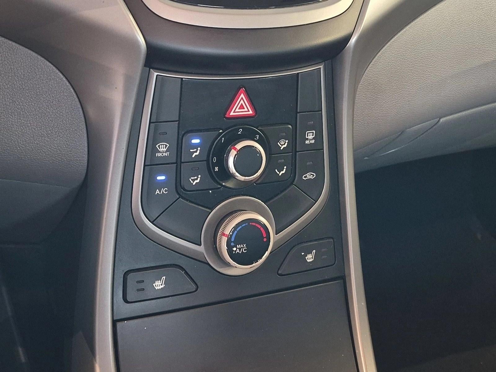 2025 Nissan Sentra SV CVT