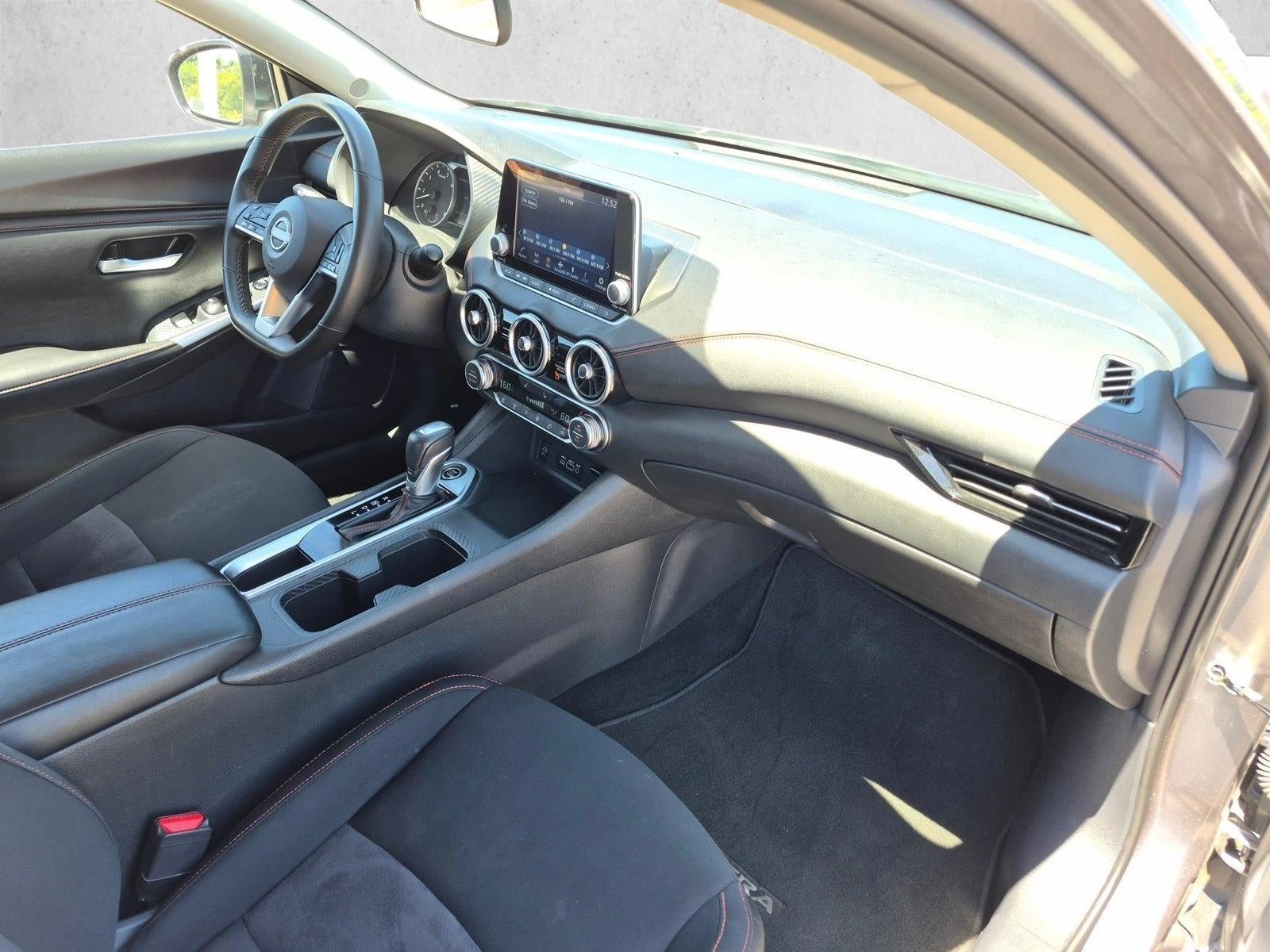 2025 Nissan Sentra SR CVT