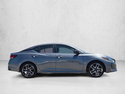 2025 Nissan Sentra SR CVT