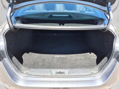 2025 Nissan Sentra SR CVT