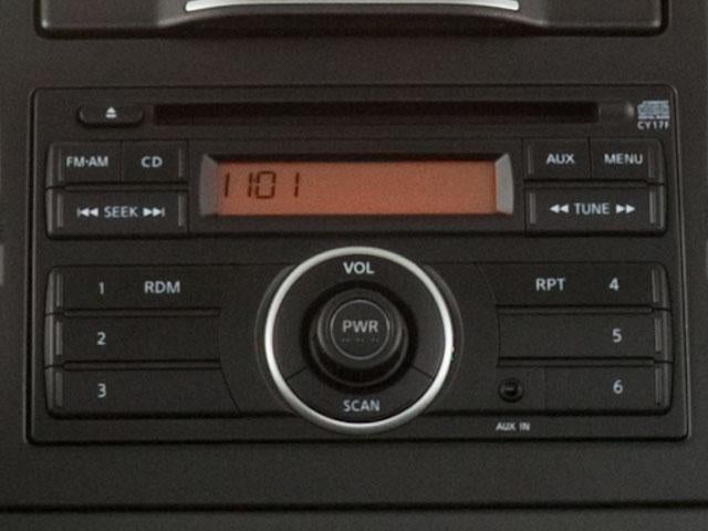 2012 Nissan Versa 5dr HB Auto 1.8 S