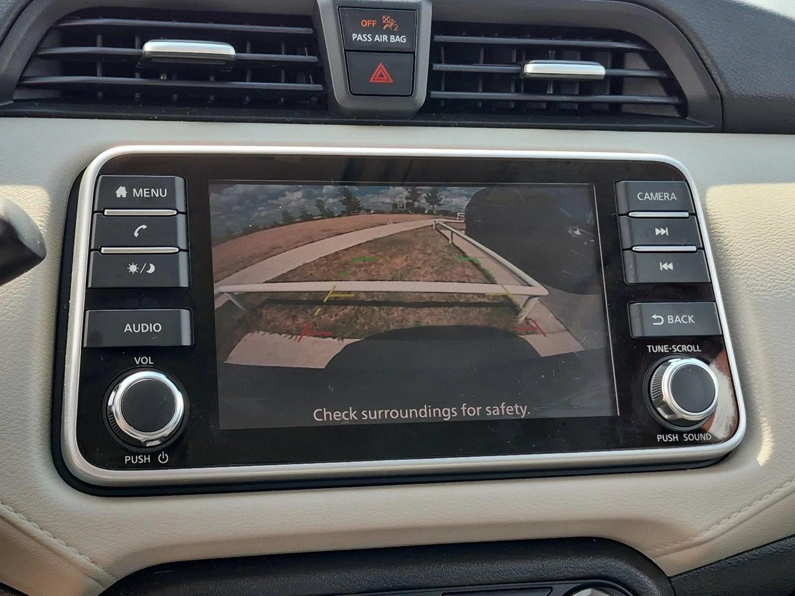 2021 Nissan Versa SV CVT