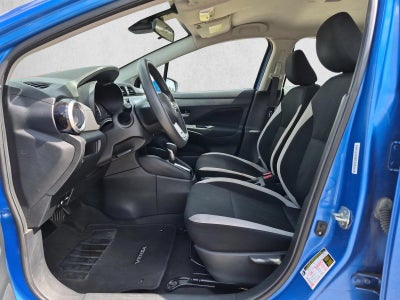 2021 Nissan Versa SV CVT