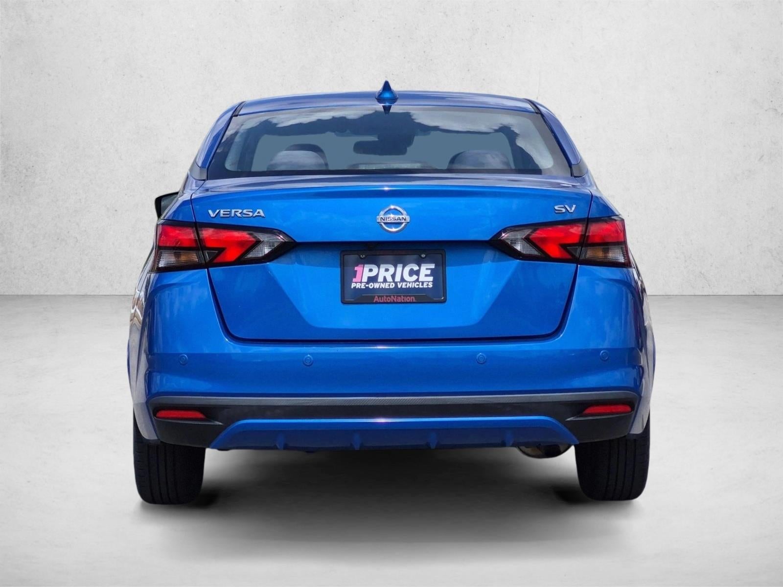 2021 Nissan Versa SV CVT