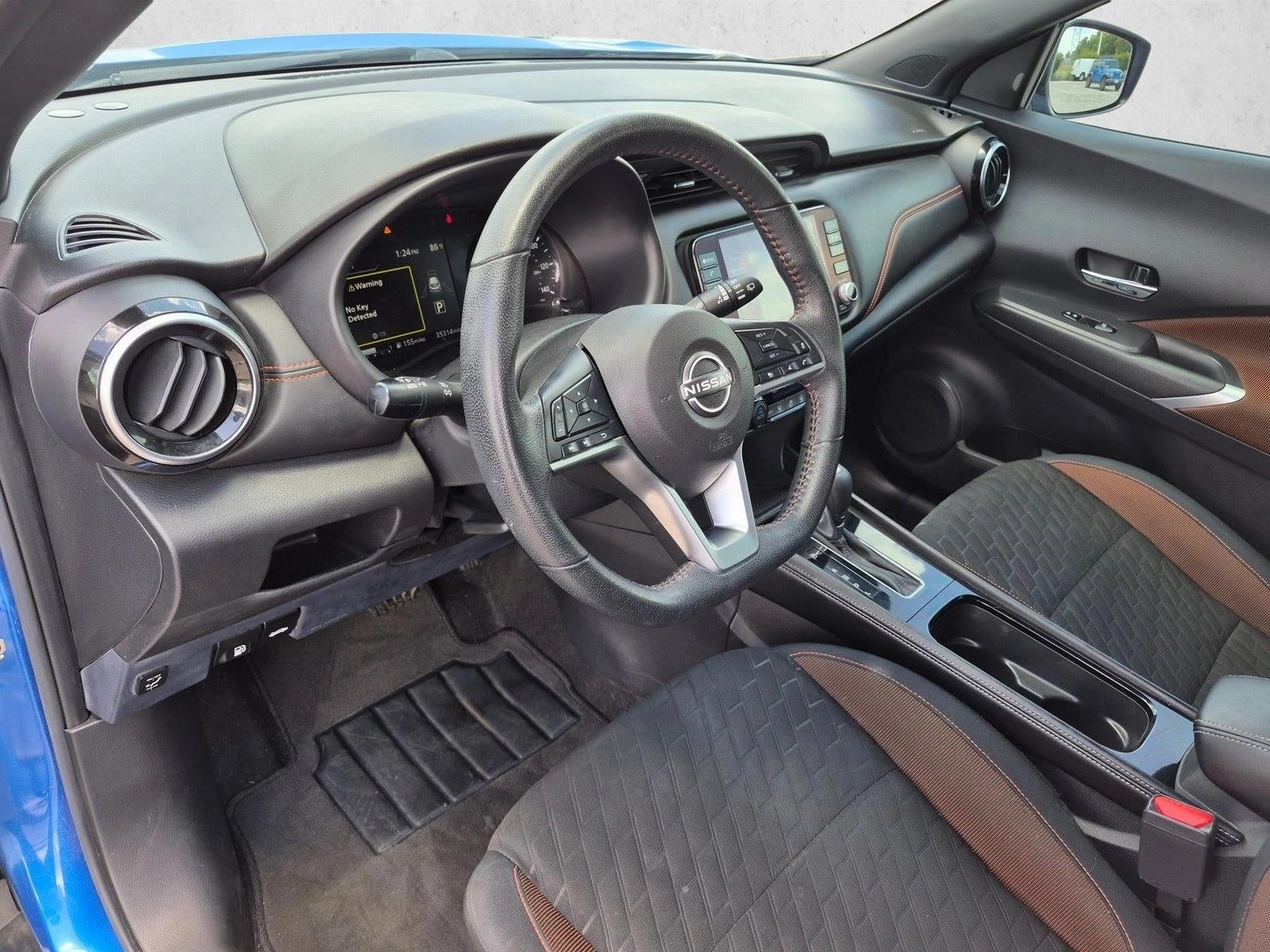 2022 Nissan Kicks SR FWD