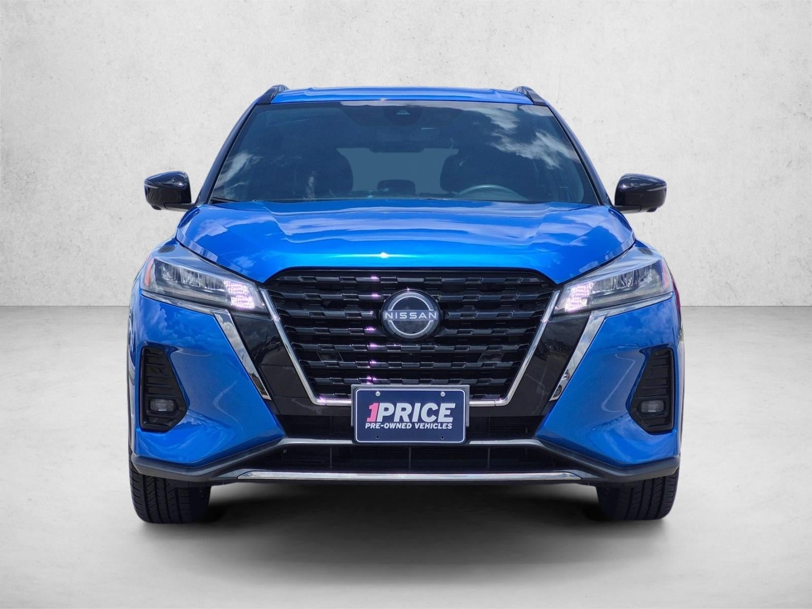 2022 Nissan Kicks SR FWD