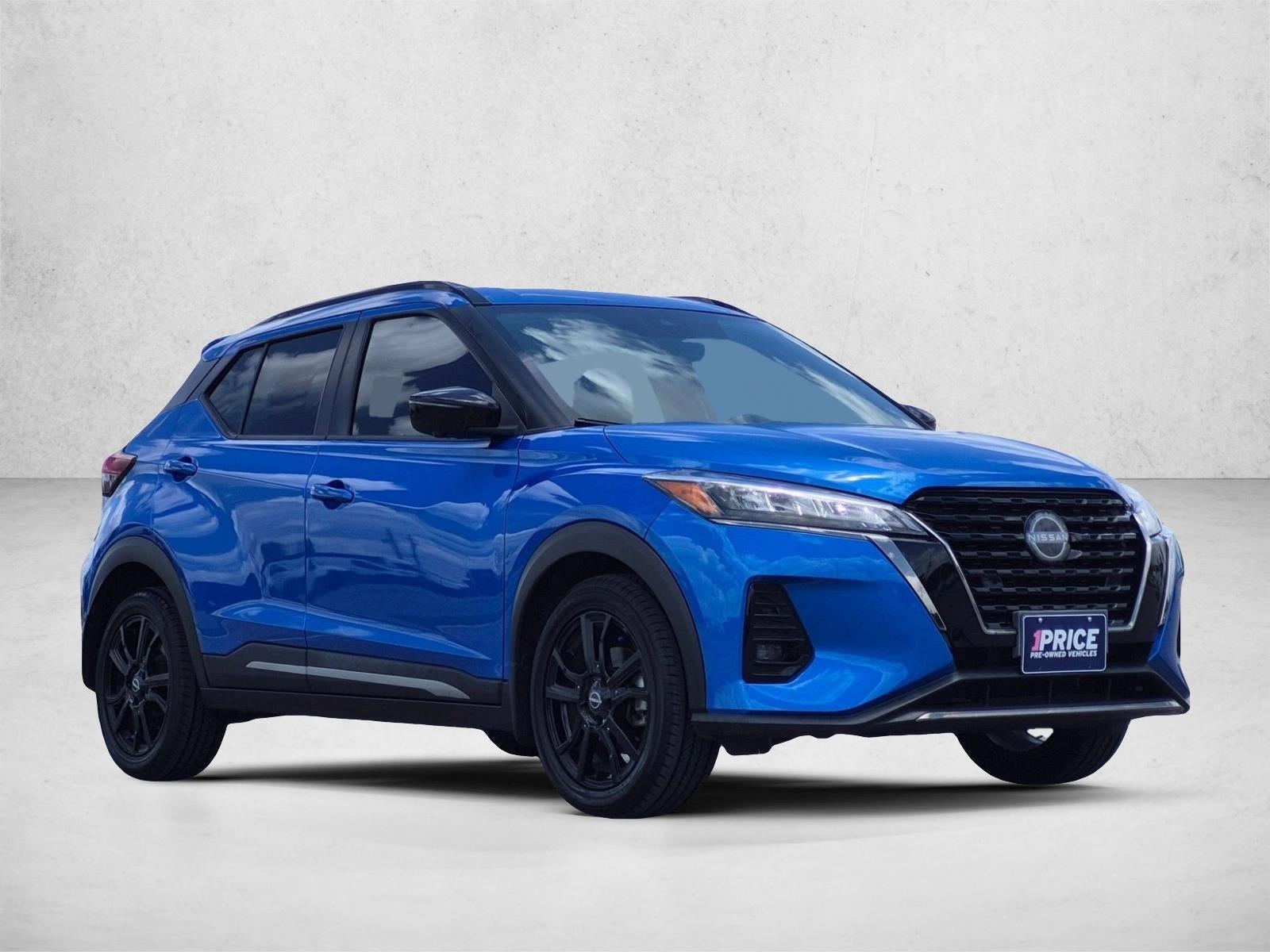 2022 Nissan Kicks SR FWD