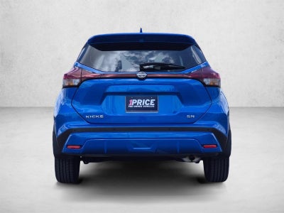 2022 Nissan Kicks SR FWD
