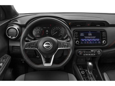 2022 Nissan Kicks SR FWD