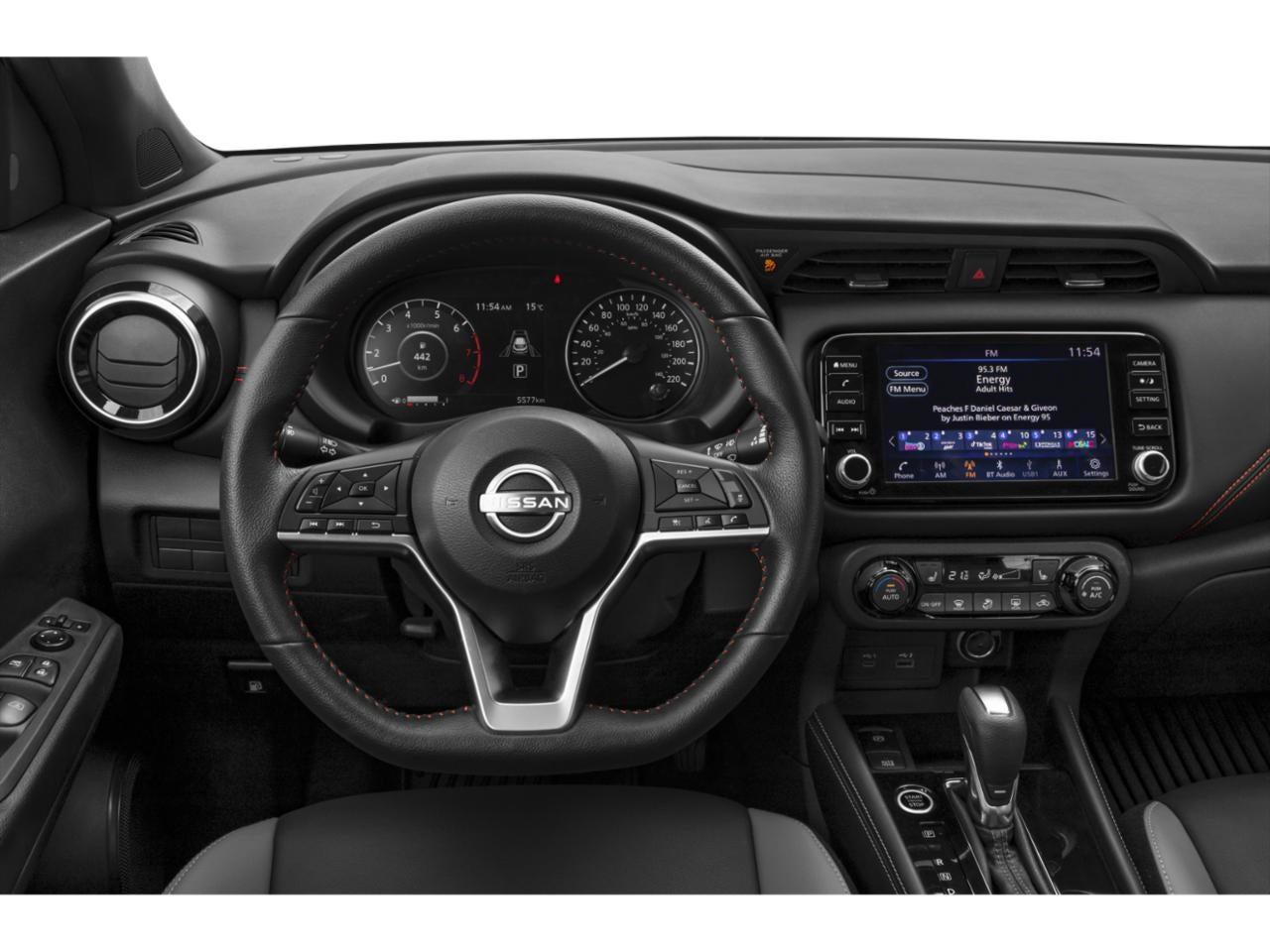 2022 Nissan Kicks SR FWD