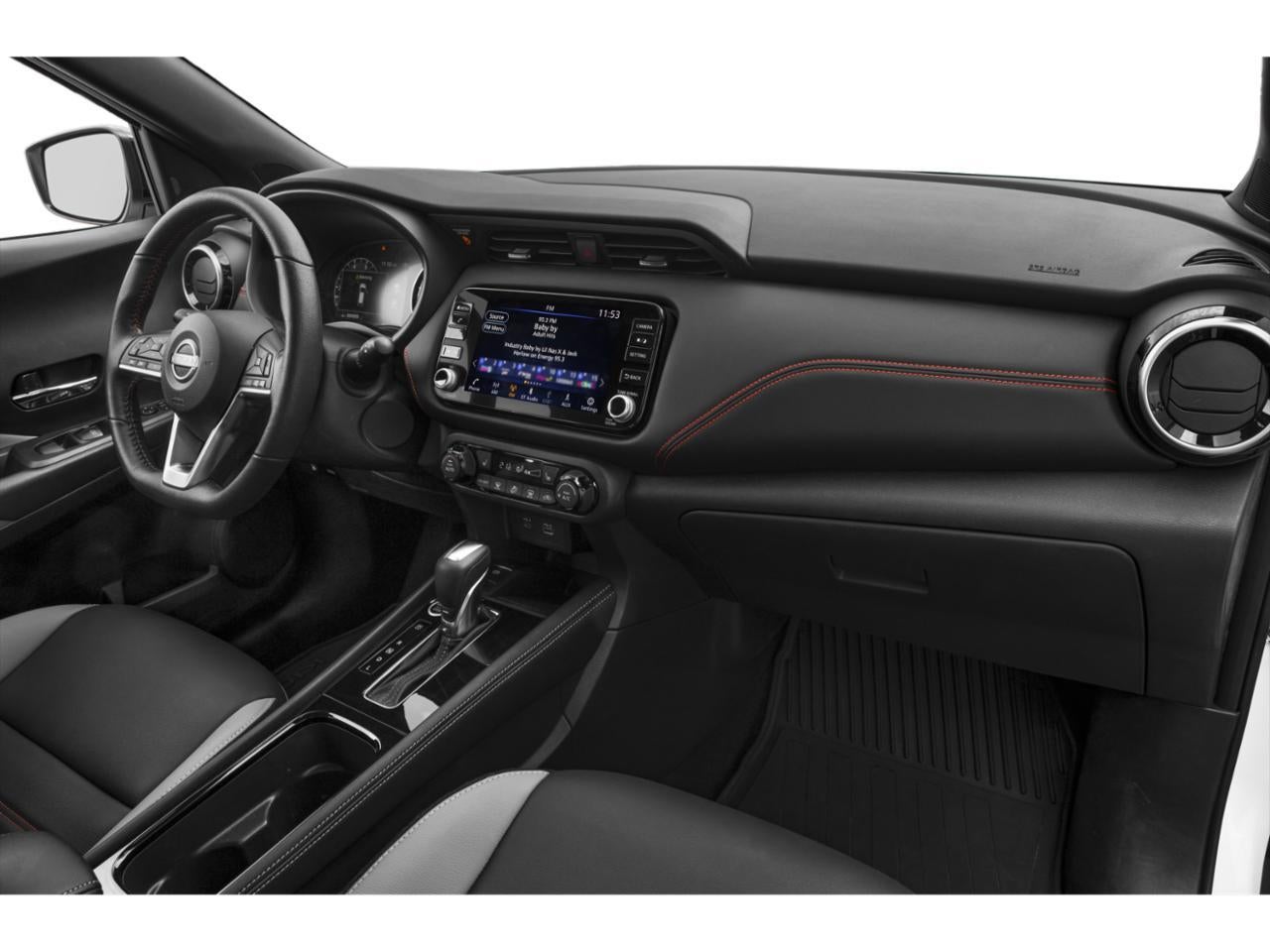 2022 Nissan Kicks SR FWD