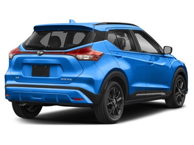 2022 Nissan Kicks SR FWD