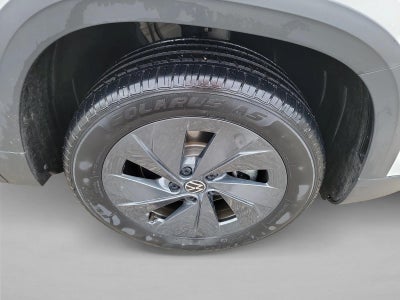 2025 Volkswagen Taos S FWD