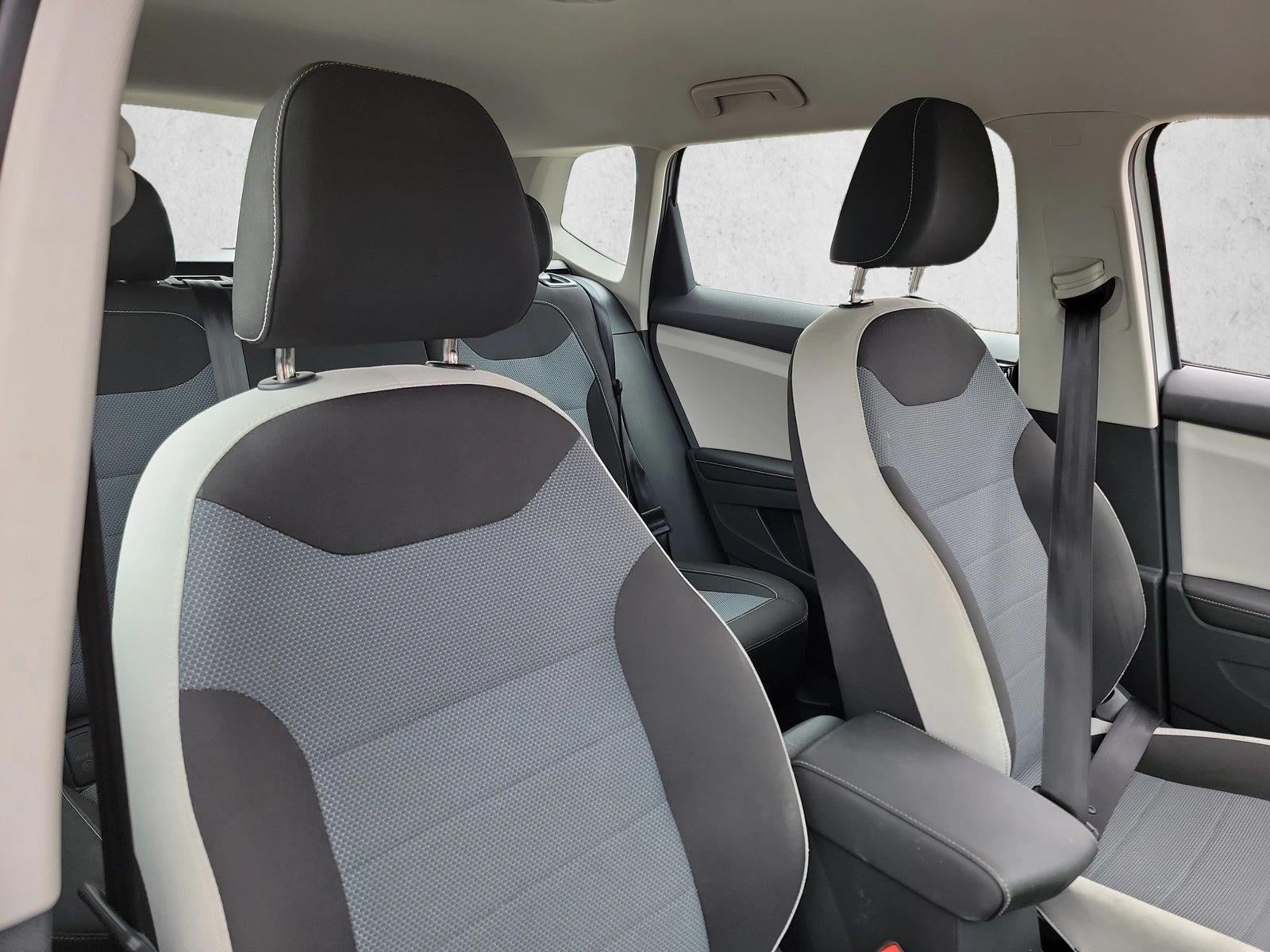 2025 Volkswagen Taos S FWD