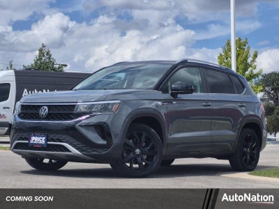 2023 Volkswagen Taos SE FWD