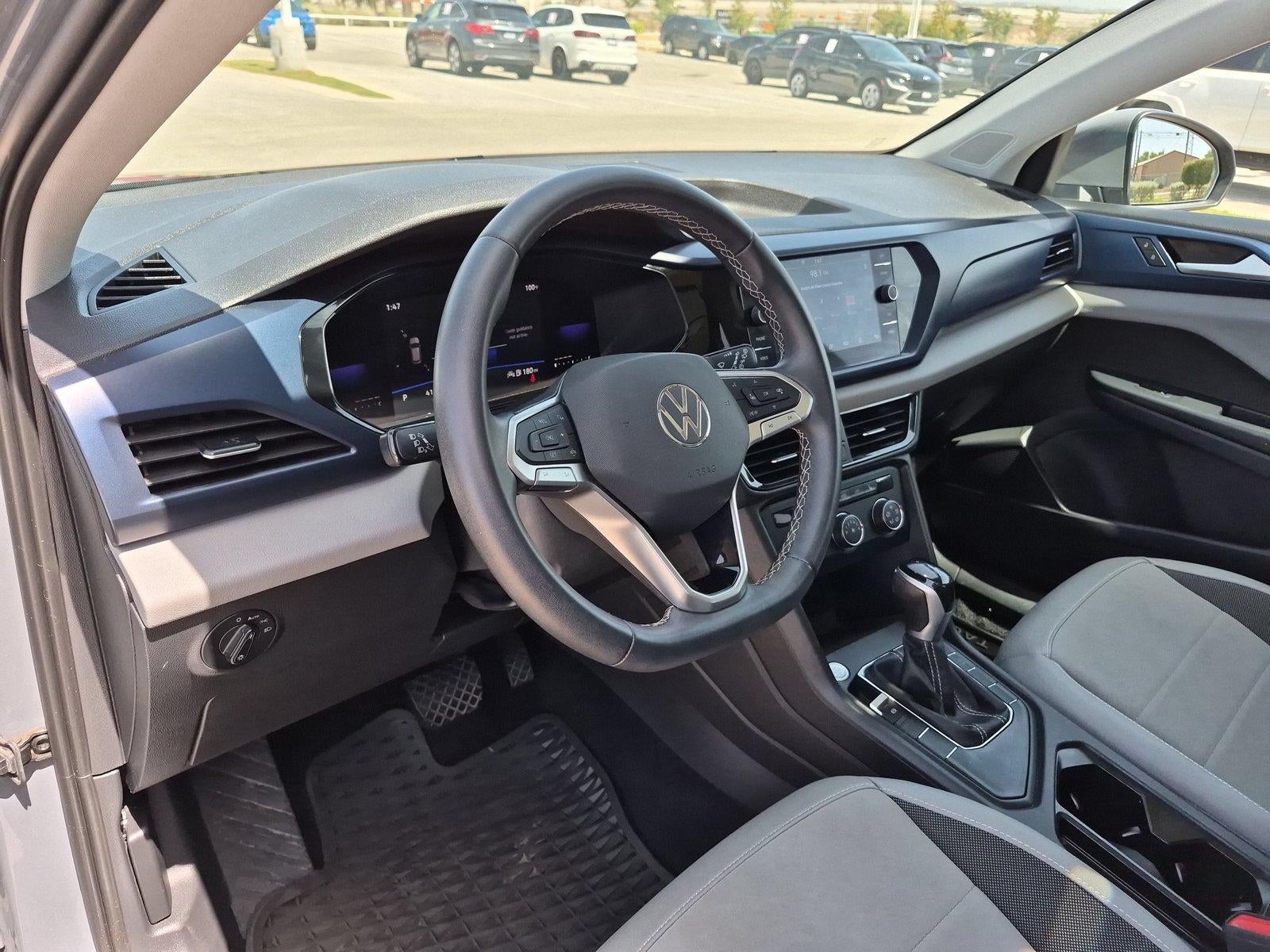 2022 Volkswagen Taos SE FWD