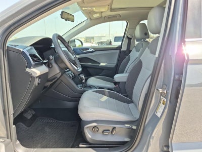 2022 Volkswagen Taos SE FWD