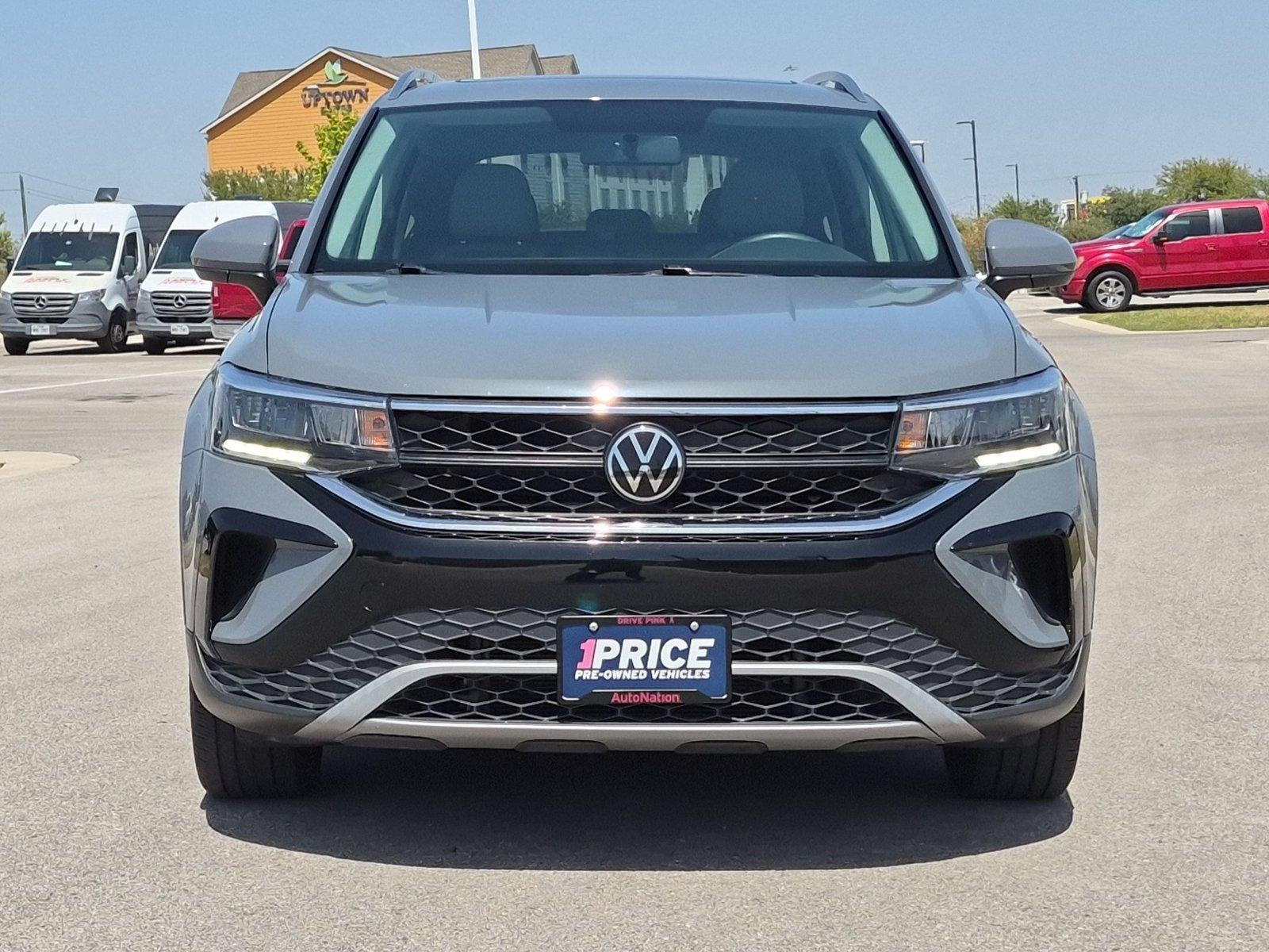 2022 Volkswagen Taos SE FWD